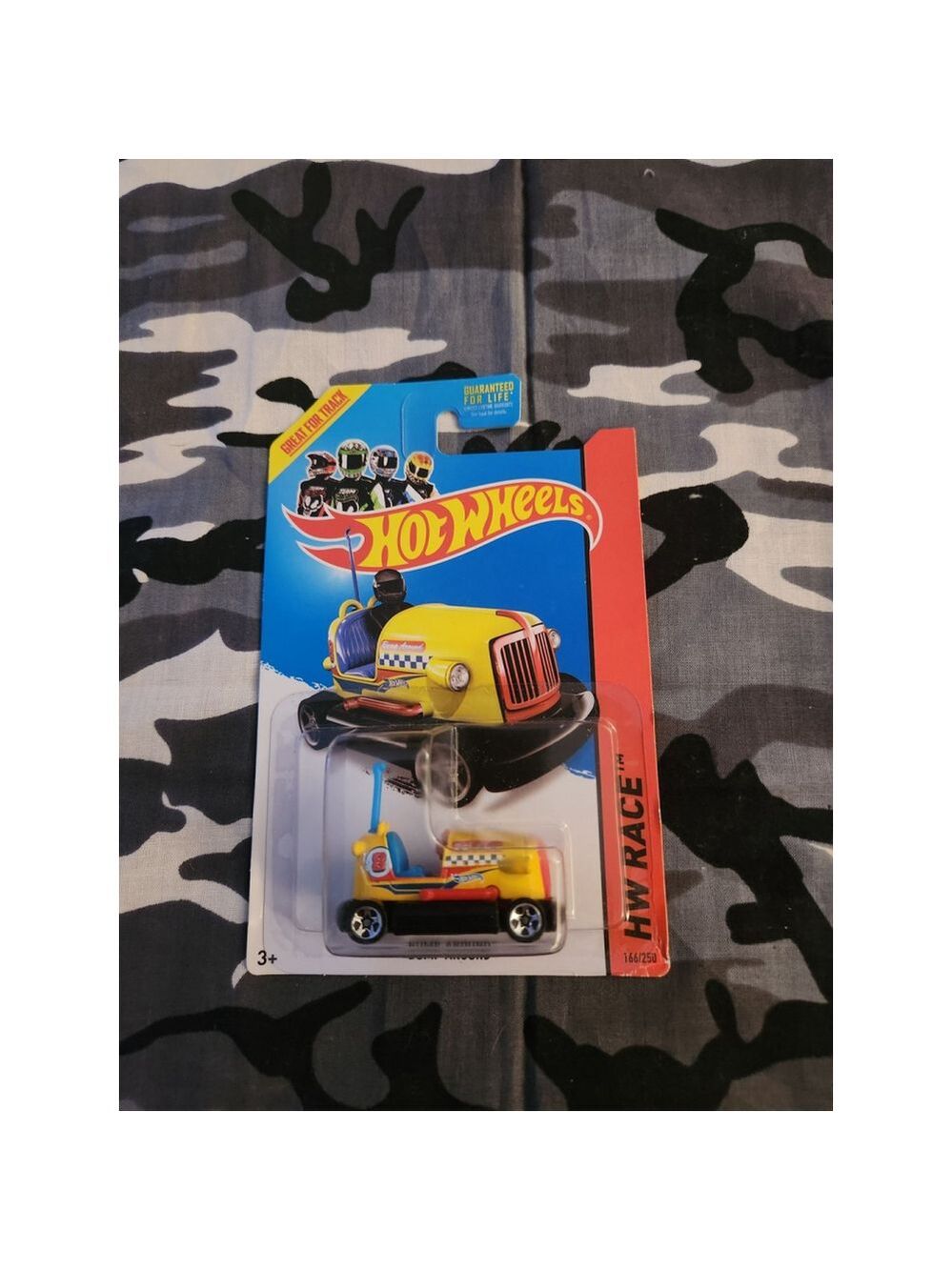 Hot Wheels HW Race Bump Around Toy Car